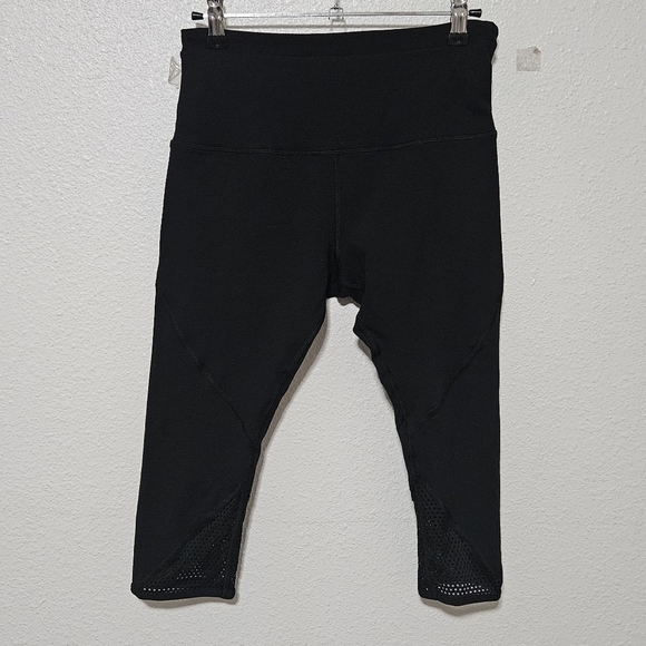 Lorna Jane cropped leggings size small - Picture 1 of 16